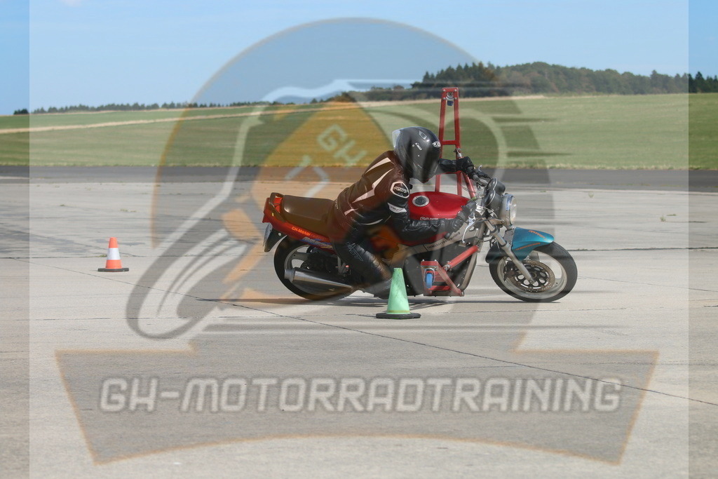 IMG_3841 | gh-motorradtraining-foto.de - Realisiert mit Pictrs.com