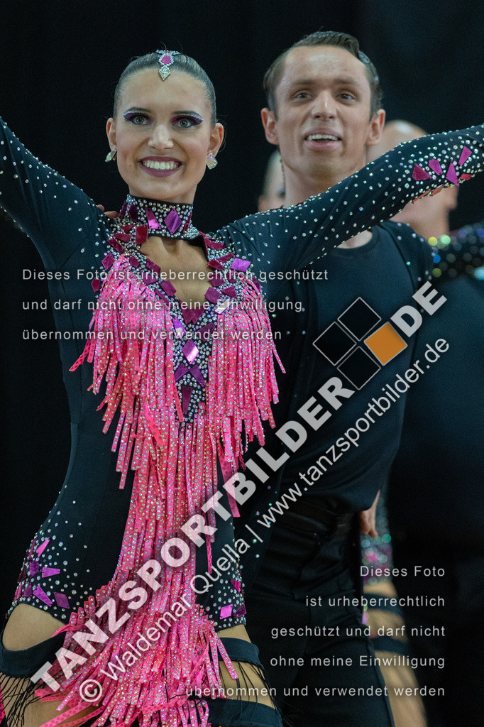 20230423-01531 | Hier finden Sie Tanz Bilder vom Latein und Standard Formationen tanzen. Sportbilder vom Tanzsport. Schöne Fotos und von Weltmeisterschaft, Europameisterschaft, Bundesliga, Regionalliga, Oberliga und Landesliga sowie von GOC Stuttgart, DanceComp, WM Bremen