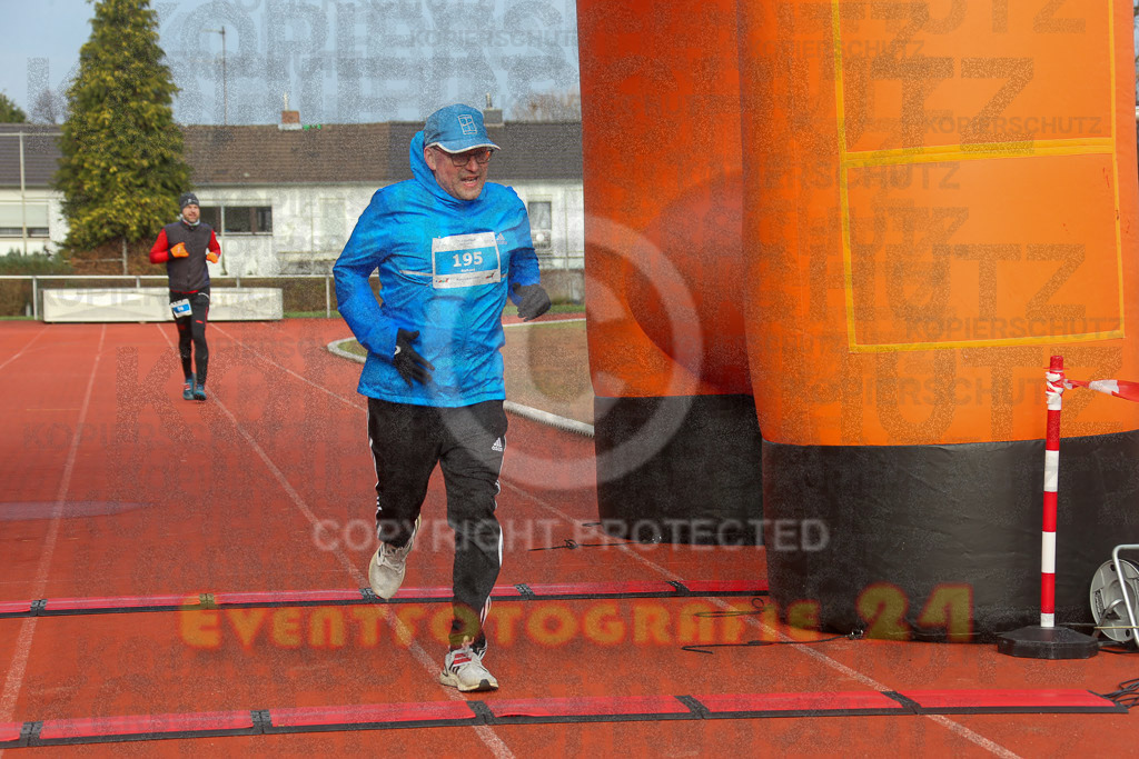 230129_1125_EX1_4892 | Sportfotografie im Rhein-Sieg Kreis, Köln, Bonn, NRW, Rheinland Pfalz, Hessen, etc. Unser Tätigkeitsfeld umfasst den Laufsport vom Volkslauf über den Marathon, Duathlon, Triathon bis zum Ultralauf wie Kölnpfad Ultra oder Schindertrail.