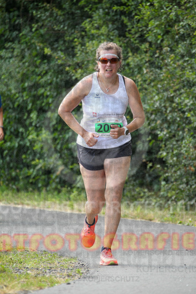 220625_1632_EV4_4632 | Sportfotografie im Rhein-Sieg Kreis, Köln, Bonn, NRW, Rheinland Pfalz, Hessen, etc. Unser Tätigkeitsfeld umfasst den Laufsport vom Volkslauf über den Marathon, Duathlon, Triathon bis zum Ultralauf wie Kölnpfad Ultra oder Schindertrail.