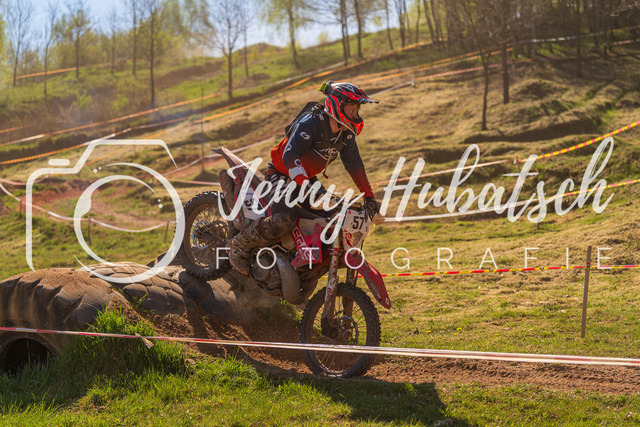 JHF.ECHT.4h.Samstag1208 | jennyhubatsch-endurofotografie