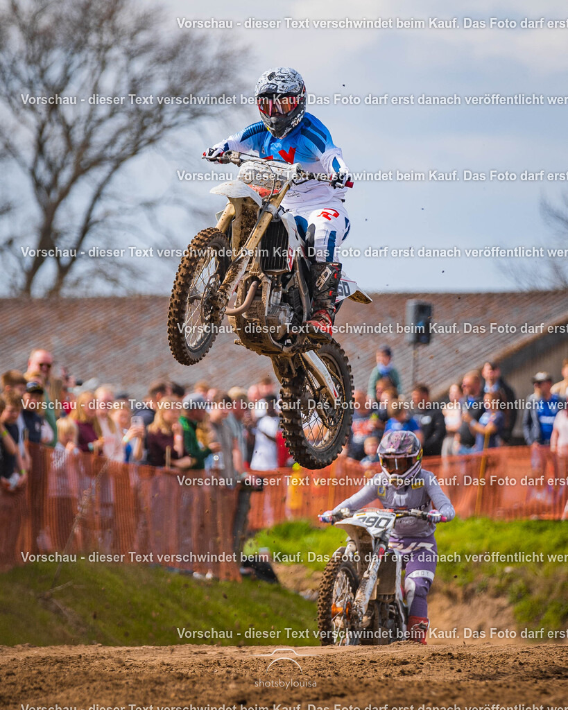 04_13_Bensdorf_Ladies-2500 | Sportfotografin aus Berlin-Brandenburg mit Fokus auf Motocross. Ich halte deine sportliche Leistung und echte Emotionen auf und neben der Strecke professionell fest. Entdecke die Fotos von deinem Rennen und bestelle sie direkt hier im Shop.