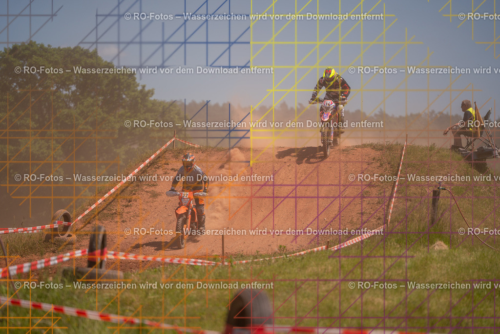 Wolfshausen 2 Lauf -1289 | Sportfotografie von RO-Fotos: Motorsport, Motocross, Enduro, Laufveranstaltungen und Triathlon. Professionelle Fotos von Sportlern und Events. - Realisiert mit Pictrs.com