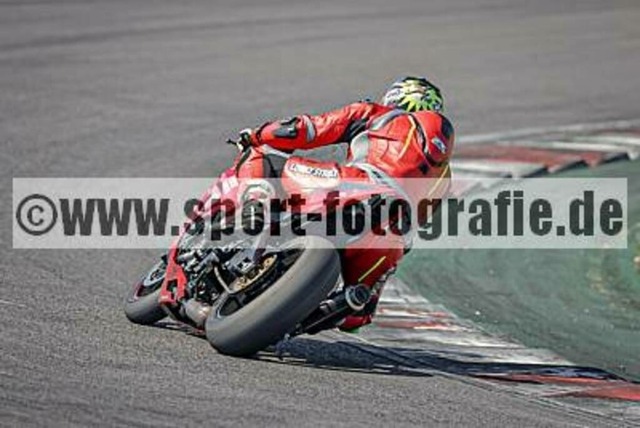 spof7848 | Professionelle Fotos von Sportveranstaltungen, aber auch Hochzeiten und anderen Events. - Realisiert mit Pictrs.com