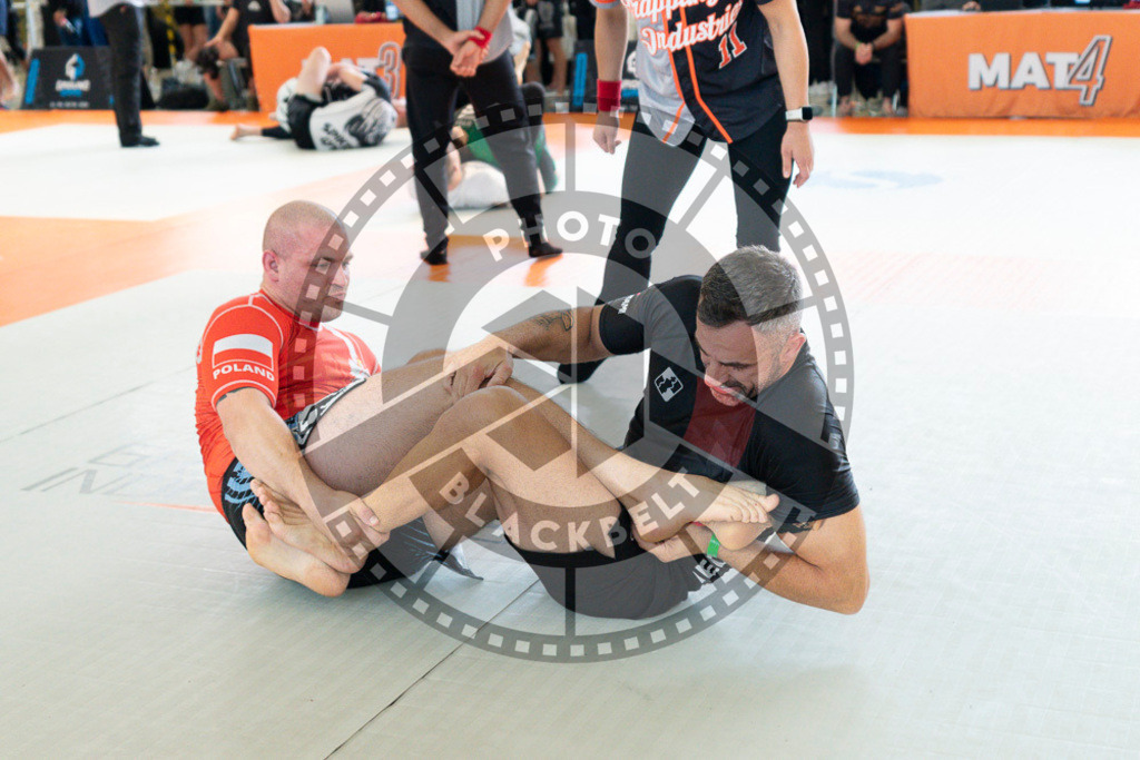 20240915PBB2789 | Athletes compete during the Grappling Industries’ grappling and Brazilian jiu-jitsu competition in Berlin, on September 15, 2024.