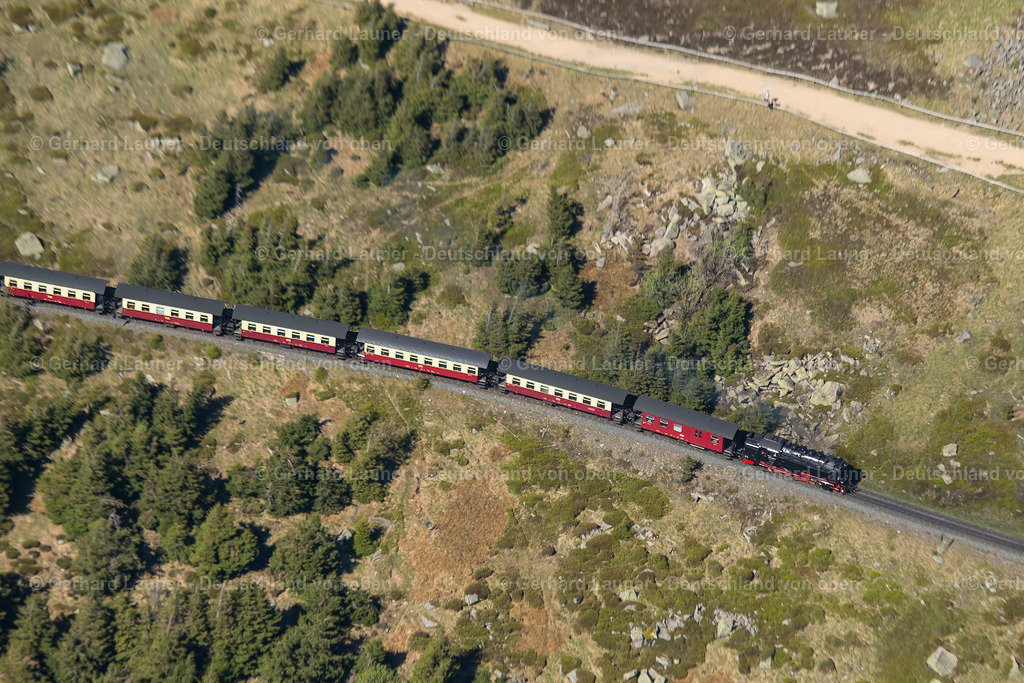 3802854 | Online-Shop für Luftbilder aus Deutschland. Seit über 45 Jahren baut Gerhard Launer das Luftbildarchiv mit unterschiedlichsten Themen stetig weiter aus.