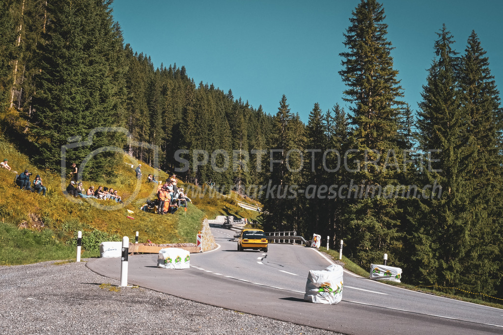 21. Arosa ClassicCar 2025 - 6. =September= 2025 | Urs Muzzarelli aus Grüsch (SUI) in einem Opel Kadett CGTE/ aus dem Jahre 1977 mit Startnummer 248 am Arosa ClassicCar 2025 in der Kategorie Classic Trophy..@arosaclassiccar, @arosa.official, #arosaclassiccar, #arosa, #76curves, #classiccarBild: Sportfotografie Markus Aeschimann | www.markus-aeschimann.ch - Realisiert mit Pictrs.com