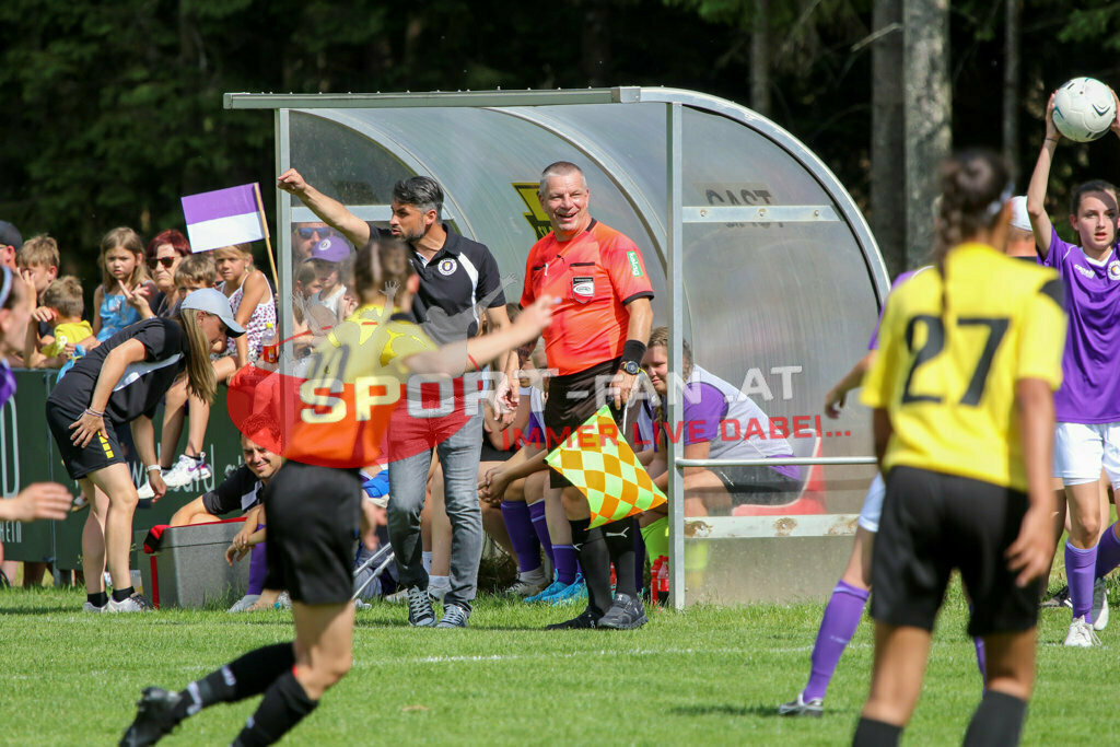 SV Oberglan Damen - Austria Klagenfurt |  ; SV Oberglan Damen - Austria Klagenfurt am 06.06.2022 in Oberglan
(Sportplatz), AUSTRIA, (Photo by Ernst Krawagner sport-fan.at) - Realisiert mit Pictrs.com