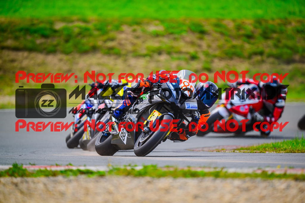 MaZZes_FotoMatrix_240728_6007705_6339 | STK