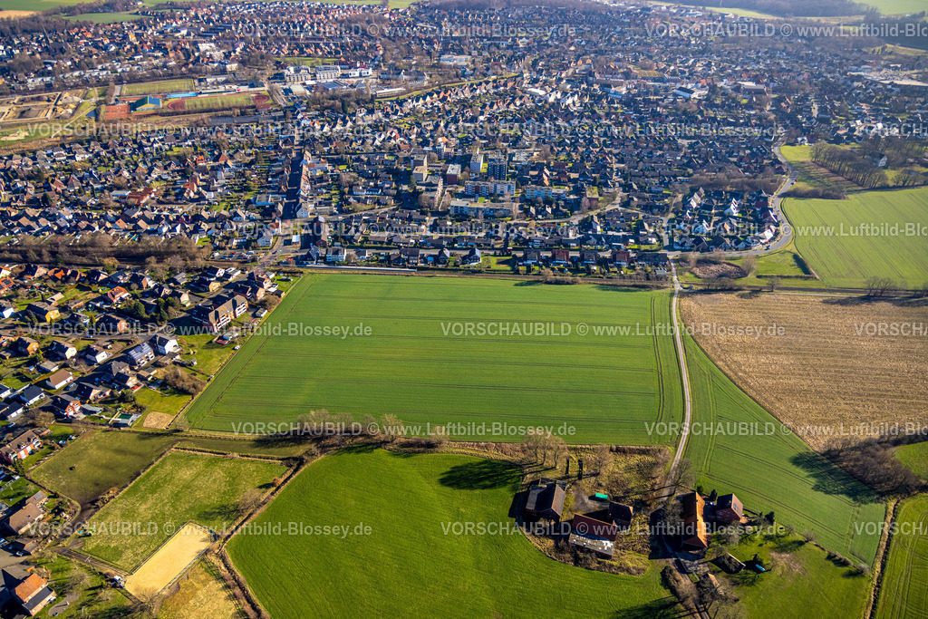 Selm230205676 | Luftbild, Freifläche Wiese, Beifanger Weg und Hüttenbachweg, am Bahnhof, Beifang, Selm, Münsterland, Nordrhein-Westfalen, Deutschland