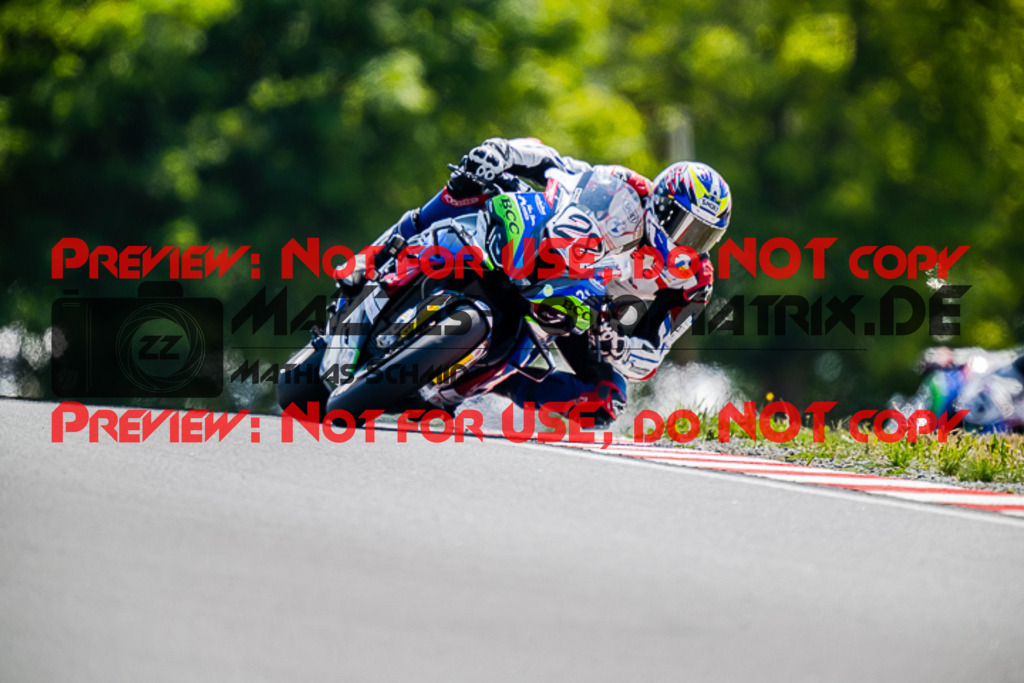 MaZZes_FotoMatrix_220722_3237 | IDM1000