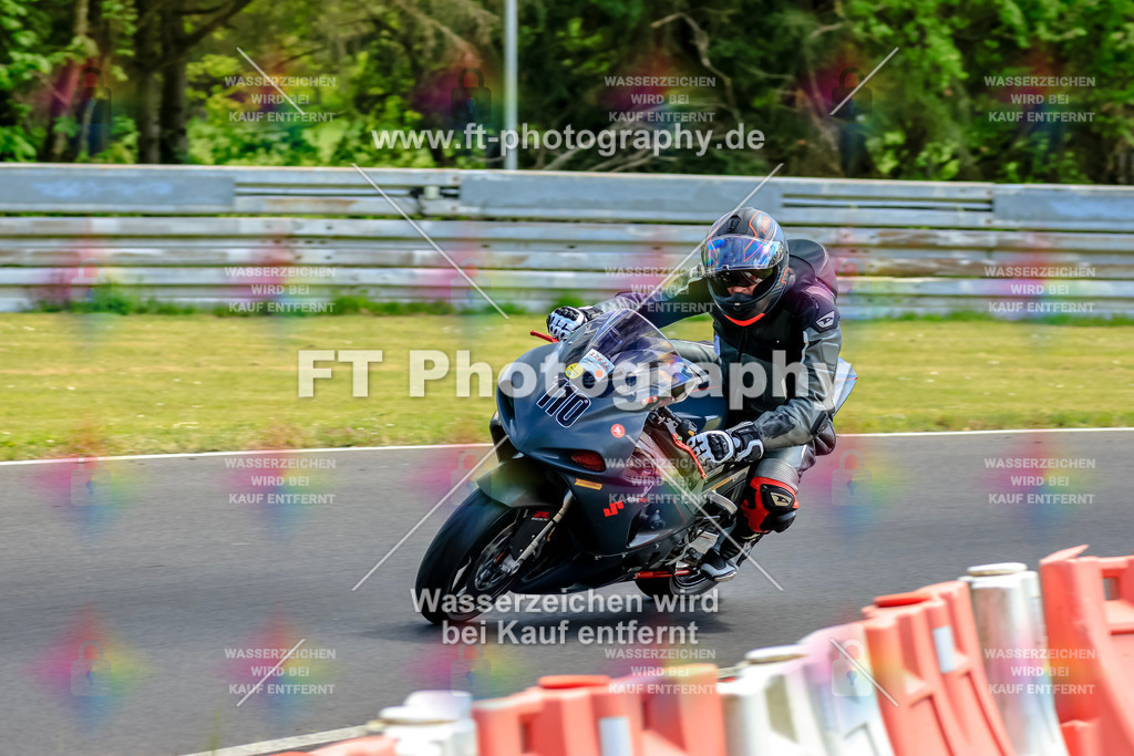 _OTO2408 | Hier findet Ihr Bilder von Touristenfahrten auf der Nürburgring Nordschleife oder von anderen Veranstaltungen die ich besucht habe. Viel Spass beim Durch Schauen 