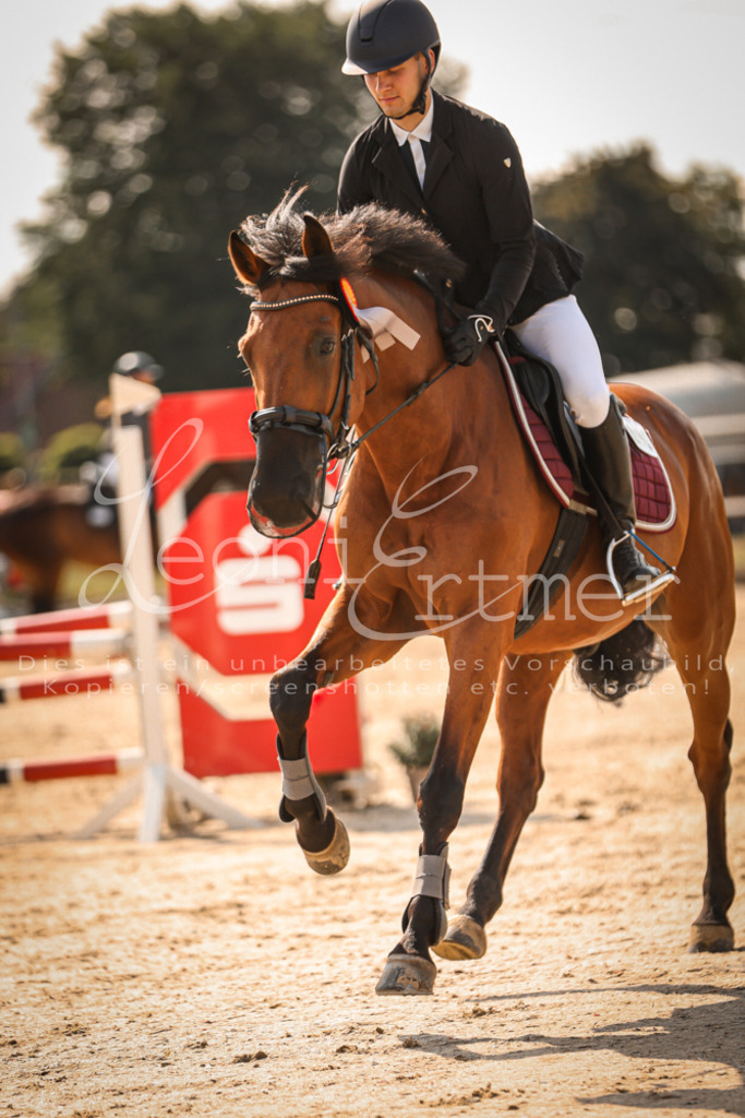 24.FrSpA00245 | Leoni Ertmer Photography - Realisiert mit Pictrs.com