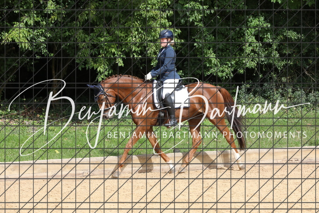 AZ2A2231 | Benjamin Bartmann Photomoments