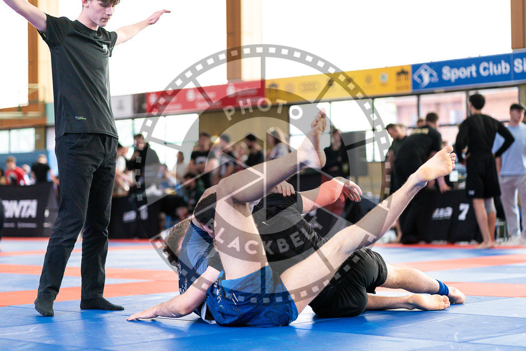 20250510PBB3393 | Athletes compete during the JJLG Berlin Open Jiu-Jitsu Championship on May 10, 2025 in Berlin, Germany. © Chiara Dazi / photoblackbelt