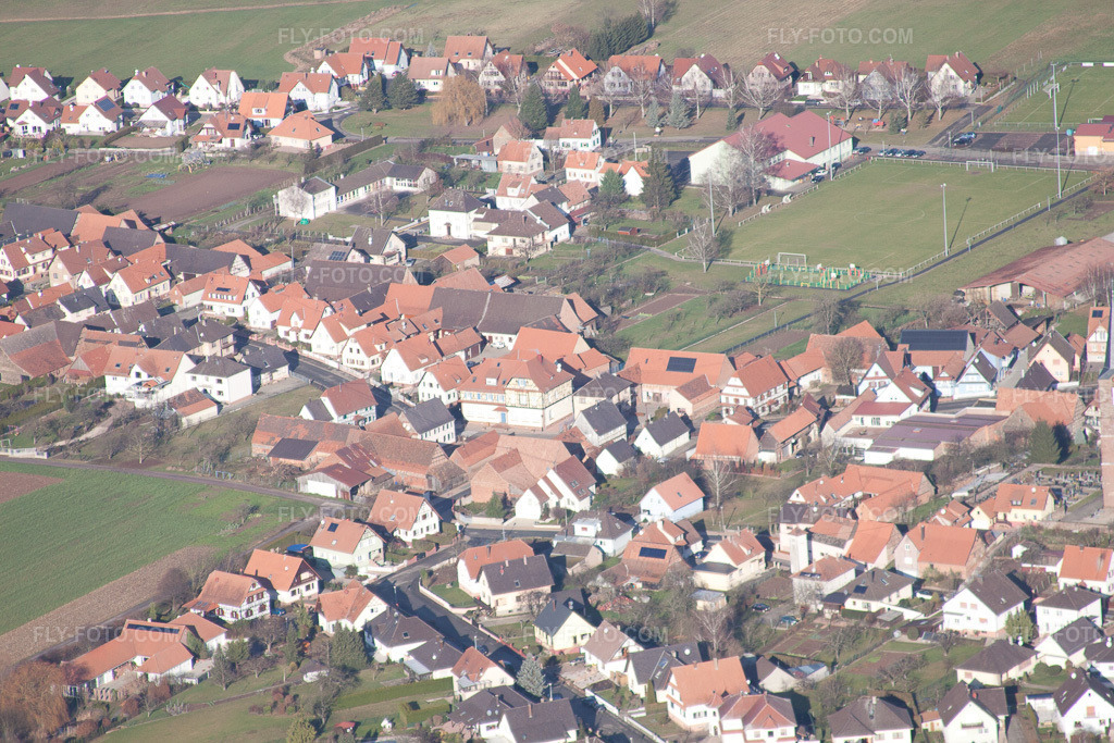 Aerial view: École élémentaire and Stade Municipal - US Schleithal in Schleithal in the state Bas-Rhin, France.Photo: IMG_48498.jpg taken on 12/11/2011 by Werner Riehm/FLY-FOTO.comResolution of the original: 4752 x 3168 px