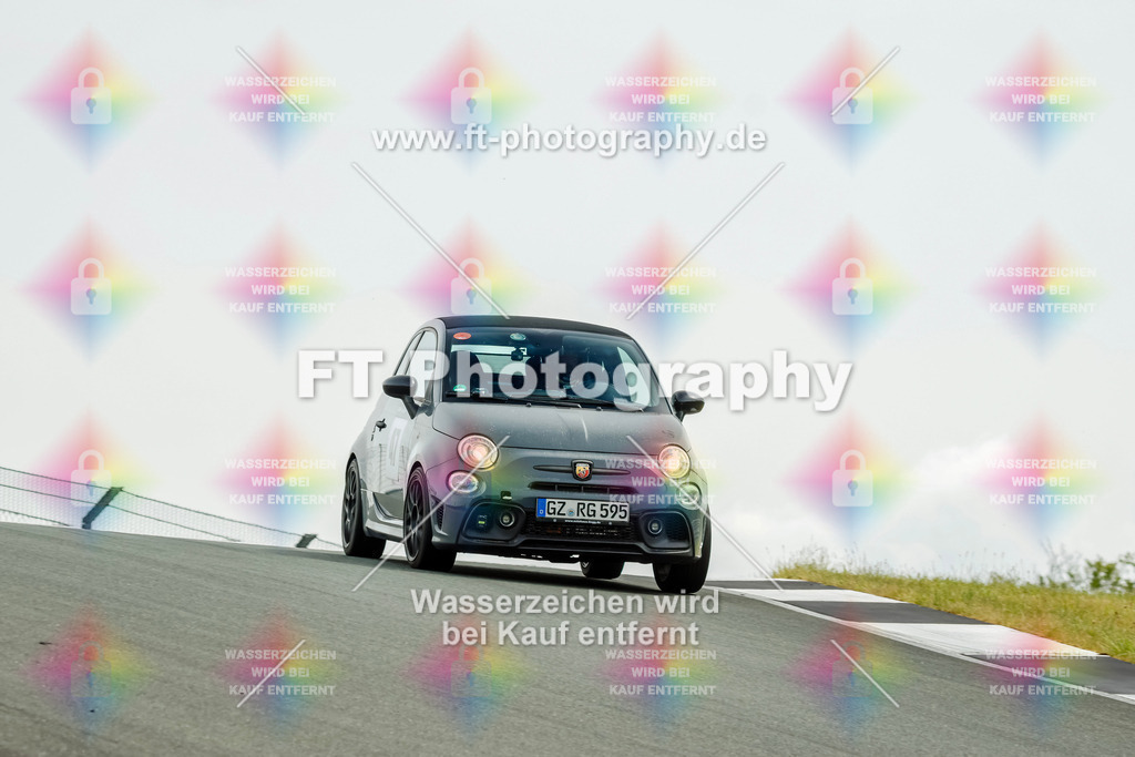 _GTS6146 | Hier findet Ihr Bilder von Touristenfahrten auf der Nürburgring Nordschleife oder von anderen Veranstaltungen die ich besucht habe. Viel Spass beim Durch Schauen 