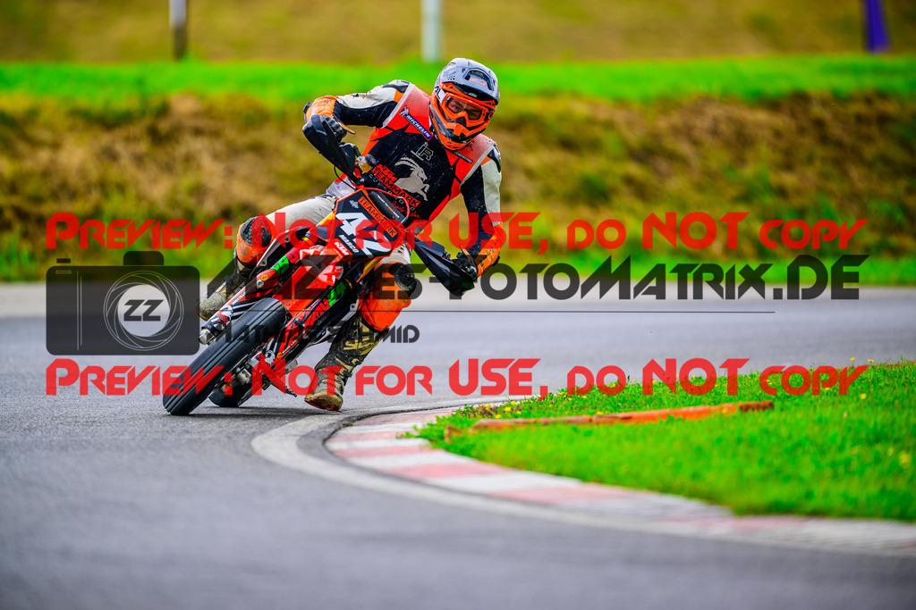 MaZZes_FotoMatrix_240609_6007705_9182 | S2