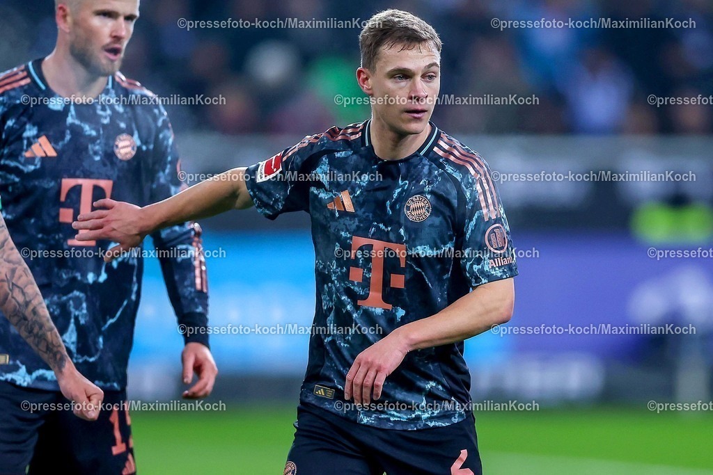 BMG11012502163 | 11.01.2025, Fußball, Borussia Mönchengladbach - FC Bayern München, 1. Fußball Bundesliga, Borussia-Park, Saison 2024 2025: Joshua Kimmich (Bayern #6)DFB regulations prohibit any use of photographs as image sequences and or quasi-video.