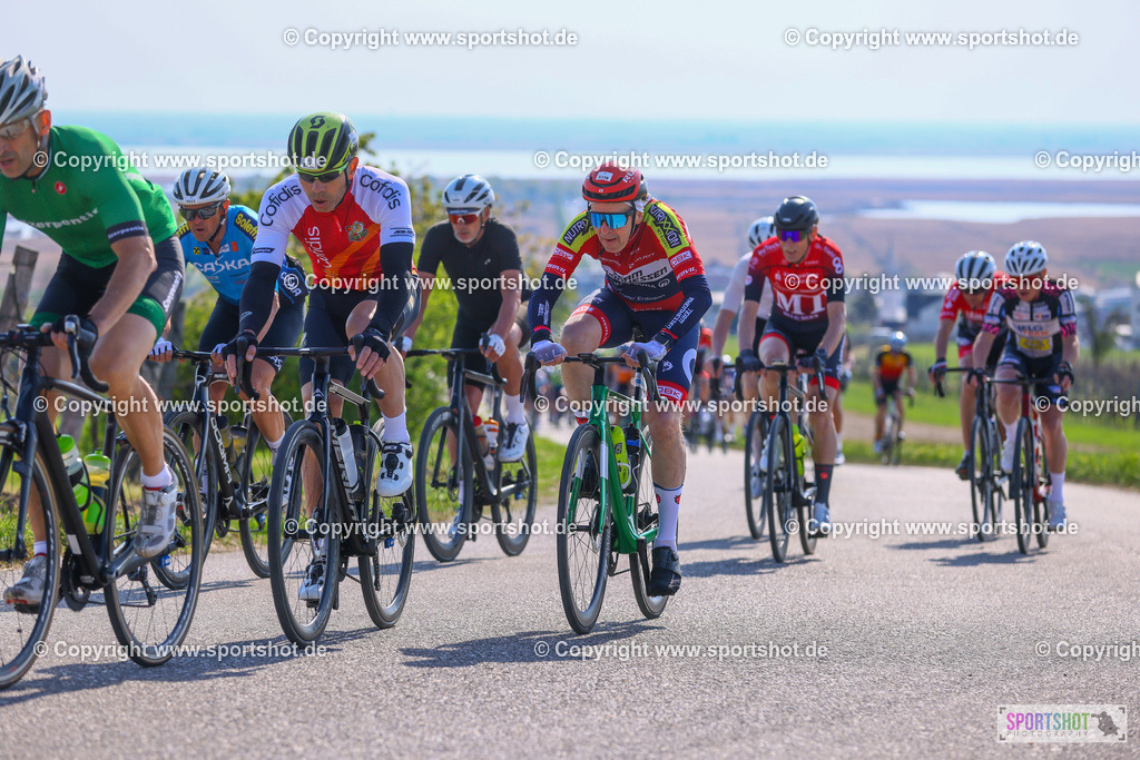 TRA_0932 | Neusiedlersee Radmarathon 2026@sportshot_your_pictrs #yourpictures#roadtowm2029 #nrm #neusiedlerseeradmarathon #neusiedlersee #neusiedlerseetourismus #burgenland #mörbisch #nrm26 #burgenlandtourismus #voglundco #poweredbyburgenlandtourismus #radsport #rad #marathon #ucigranfondo #visitburgenland #ucigranfondoworldseries