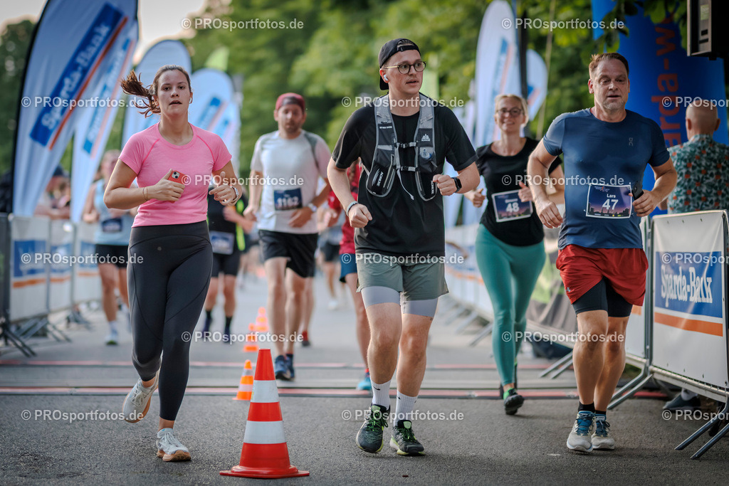 Sparda-Bank Nachtlauf Bonn; Bonn, 18.06.2025 | Impressionen vom Sparda-Bank Nachtlauf Bonn am 18.06.2025 in Bonn (Nordrhein-Westfalen). 