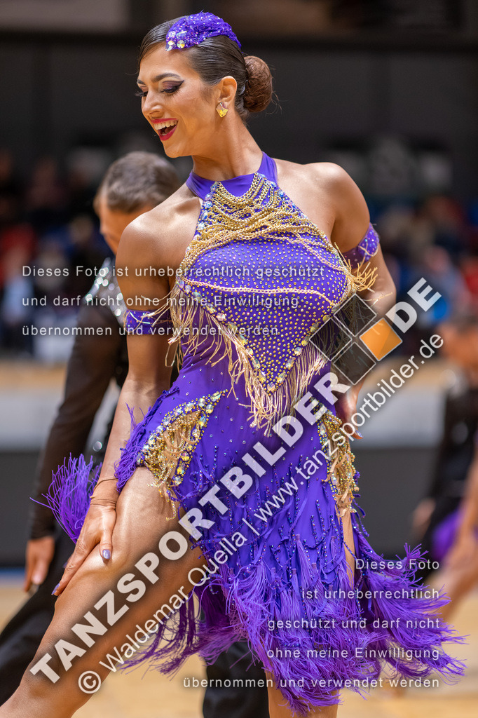 20260328-01751 | Hier finden Sie Tanz Bilder vom Latein und Standard Formationen tanzen. Sportbilder vom Tanzsport. Schöne Fotos und von Weltmeisterschaft, Europameisterschaft, Bundesliga, Regionalliga, Oberliga und Landesliga sowie von GOC Stuttgart, DanceComp, WM Bremen