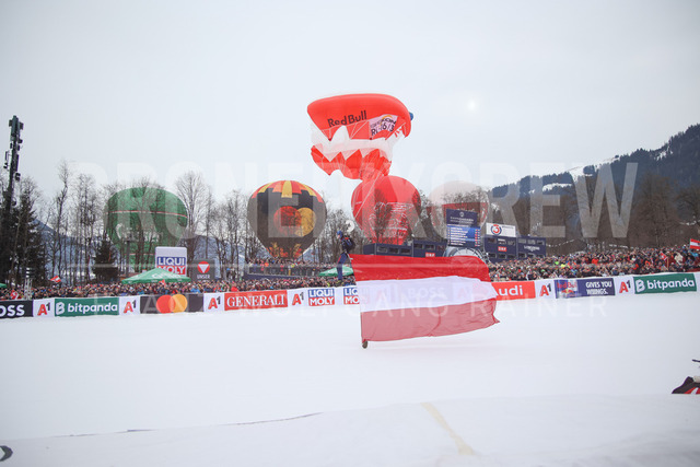UEFA Europa League 2025/26: SK Sturm Graz vs SK Brann | Graz, Austria, 29.JAN.26 - SOCCER - UEFA Europa League, SK Sturm Graz vs SK Brann Bergen. The image shows flying bulls show with austrian flag.