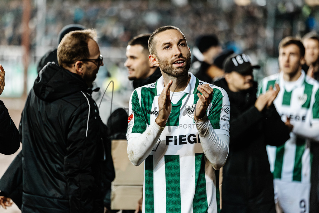 SC Preußen Münster - Fortuna Düsseldorf 1895 | Das ist die Fotodatenbank für authentische Sportfotografie aus Münster: Markus Paletta fotografiert Teams, Sportler:innen, Kinder, Events & Unternehmen. - Realisiert mit Pictrs.com