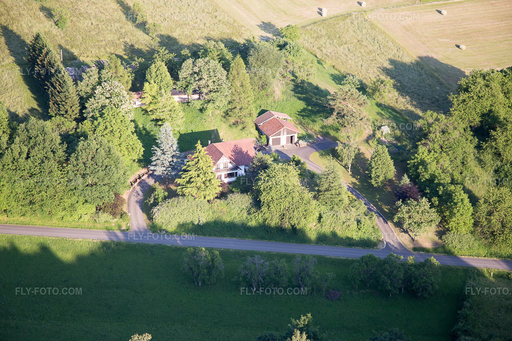 Aerial view: View of the town in Lembach in the state Bas-Rhin, France.Photo: IMG_080281.jpg taken on 06/05/2015 by Werner Riehm/FLY-FOTO.comResolution of the original: 5472 x 3648 px