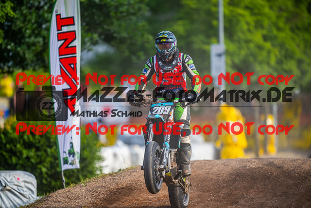 MaZZes_FotoMatrix_220618_9226 | S4