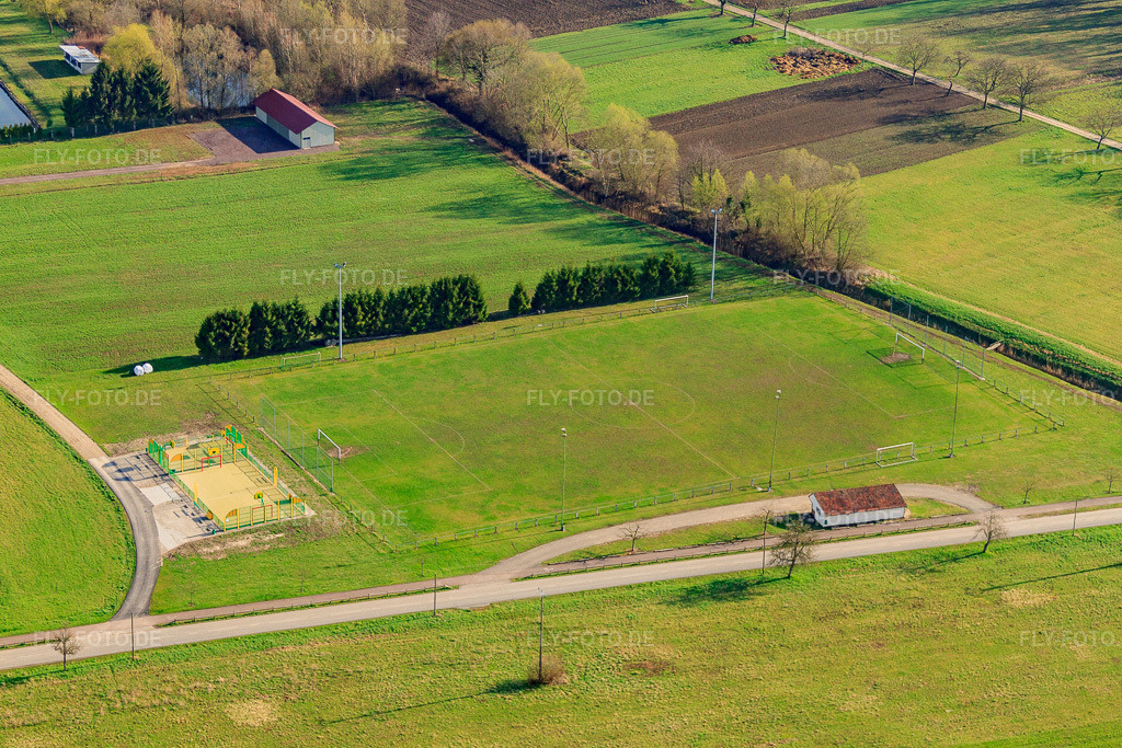 Luftbild: Terrain Multisport in Mothern im Bundesland Bas-Rhin in Frankreich.Foto: IMG_25611.jpg vom 02.04.2010 durch Werner Riehm/FLY-FOTO.deAuflösung des Originals: 4752 x 3168 px