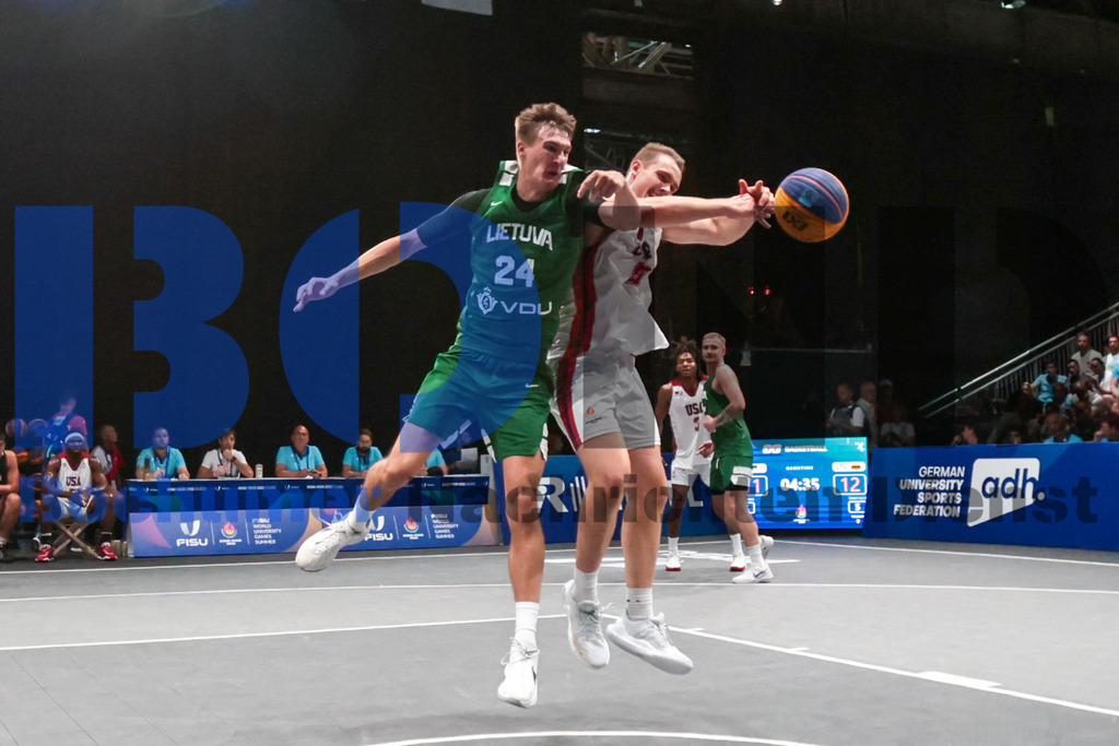 SES_RRG3x320250720-273 | bond - Realisiert mit Pictrs.com