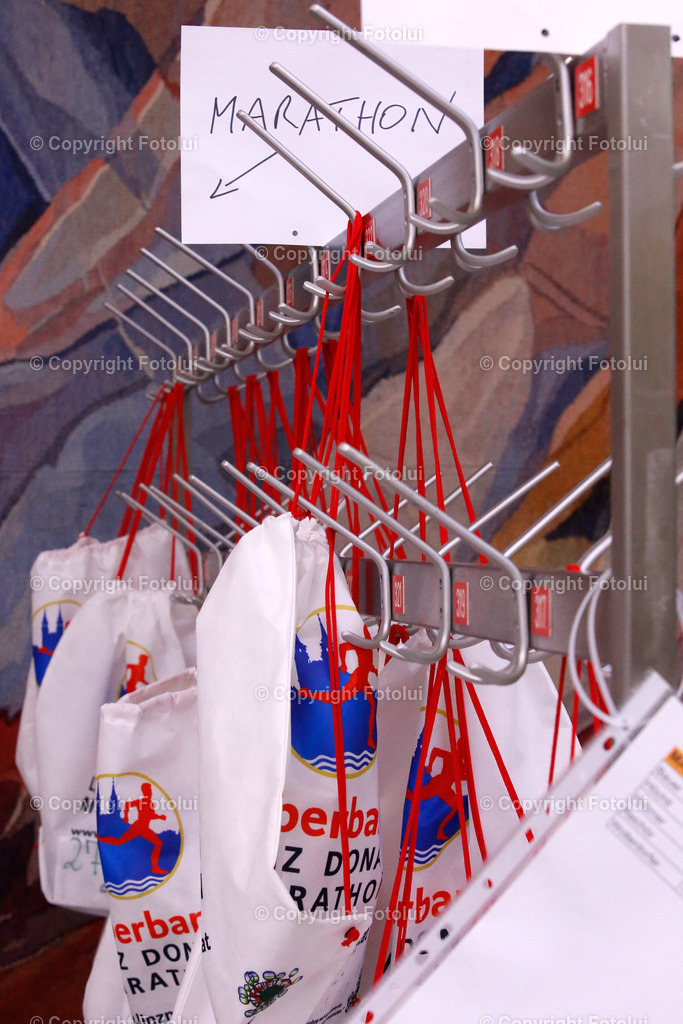 OBERBANKLINZMARATHON2024_01 | bilder, linz, photo, foto, fussball, sport, fotolui, bundesliga