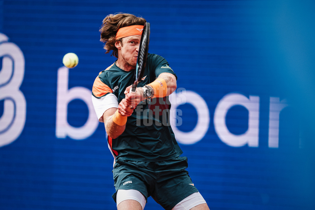 Tennis | Männer | bitpanda Hamburg Open Finale | ATP 500 | Andrei Andrejewitsch Rubljow (RUS) vs. Flavio Cobolli (ITA) | 24.05.2025 | Andrei Andrejewitsch Rubljow Rückhand