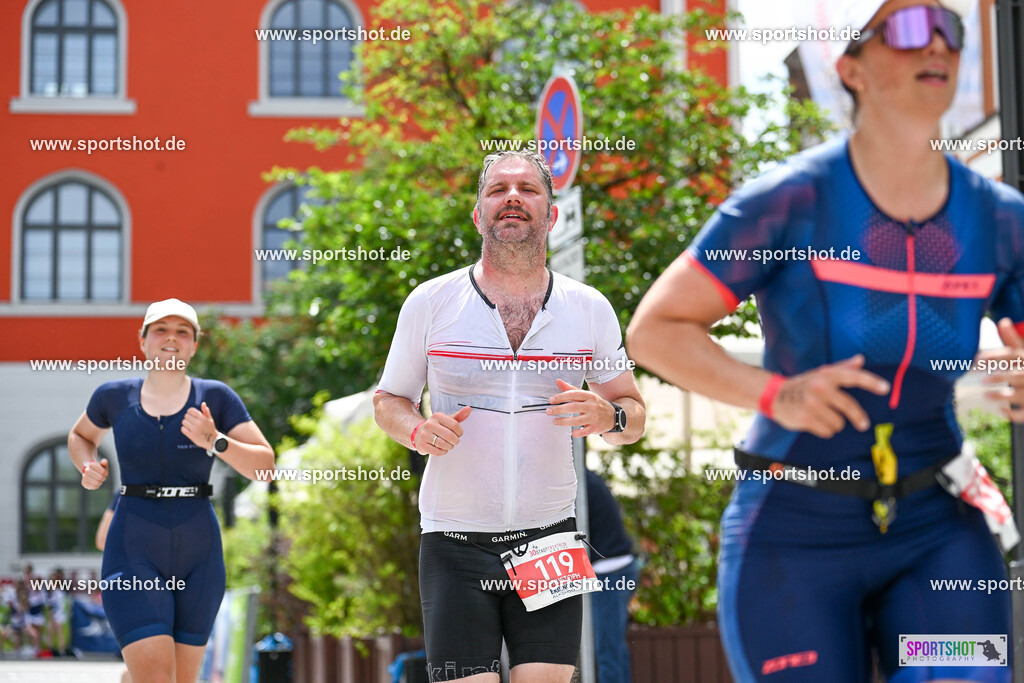 SZI_7906 | Stadttriathlon Erding 2025. #yourpictrs #sportshot_your_pictrs @Sportshotphotography #stadttriathlonerding Copyright: www.sportshot.de