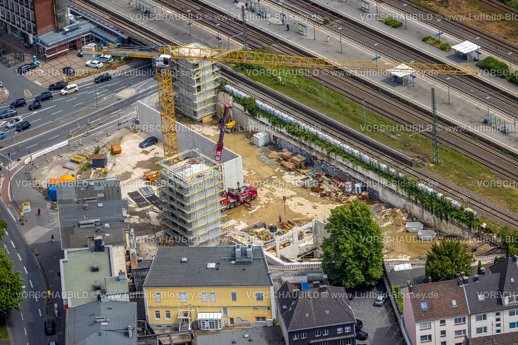 Bochum220603503 | Luftbild, Baustelle und Neubau P7 Parkhaus am Südring, Gleisdreieck, Bochum, Ruhrgebiet, Nordrhein-Westfalen, Deutschland