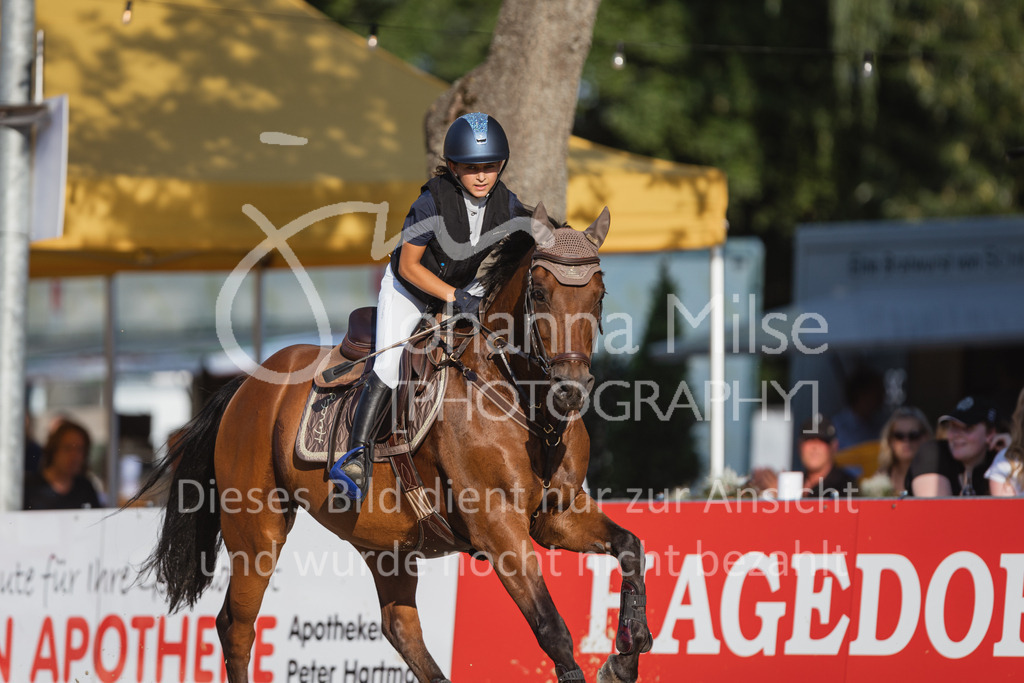 220825_Delbrueck_PonyTrophy-242 | Deine schönsten Turniermomente als professionelle Fotos! Entdecke hochwertige Pferdesport-Fotografie im Online-Shop. Jetzt Fotos finden & bestellen!