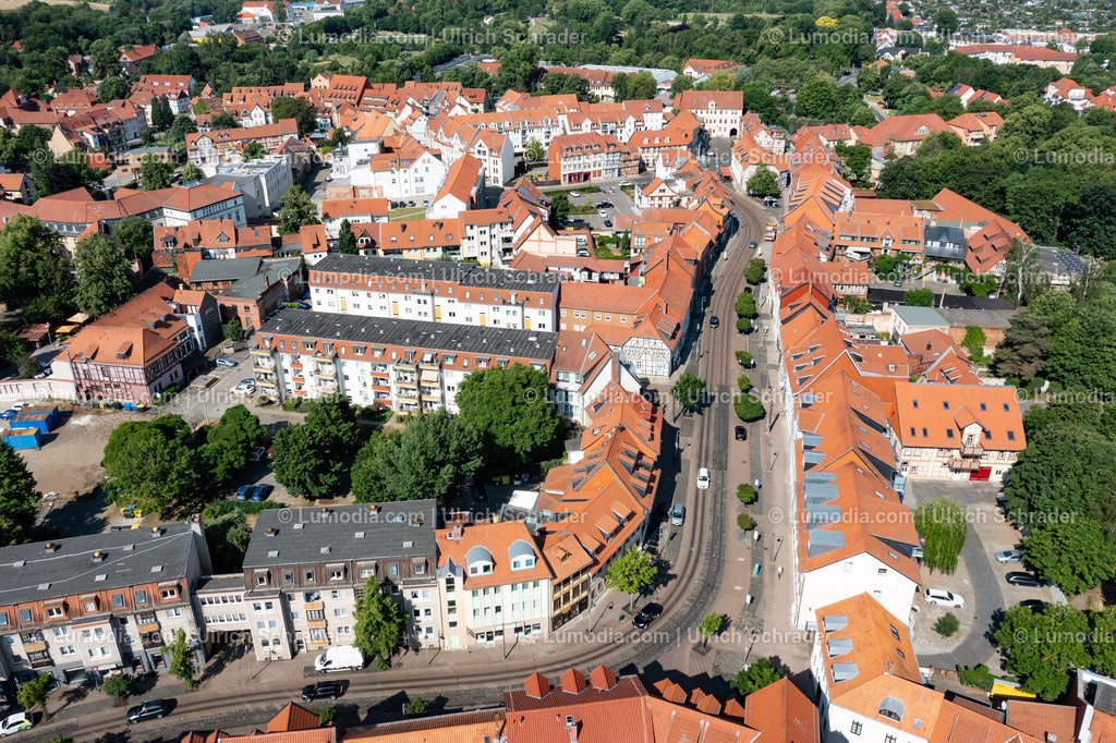10049-51637 - Luftbild Halberstadt | Stockfoto und Bilderpool mit Bildmaterial aus Deutschland, dem Harz, Halberstadt, Quedlinburg, Wernigerode und weltweit. Qualitativ hochwertige und professionelle Fotos anschauen und kaufen. - Realisiert mit Pictrs.com