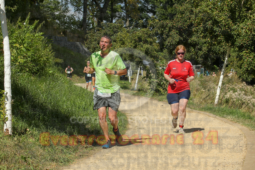 250824_1236_EX1_9903 | Sportfotografie im Rhein-Sieg Kreis, Köln, Bonn, NRW, Rheinland Pfalz, Hessen, etc. Unser Tätigkeitsfeld umfasst den Laufsport vom Volkslauf über den Marathon, Duathlon, Triathon bis zum Ultralauf wie Kölnpfad Ultra oder Schindertrail.