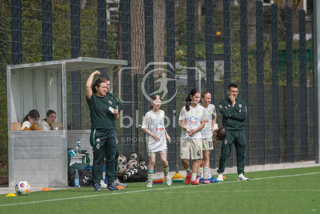 _DSC2975 | Professionelle Fußball- und Sportfotografie. Spielbilder online ansehen und kaufen – Einzelbilder oder komplette Galerien in hoher Qualität. - Realisiert mit Pictrs.com