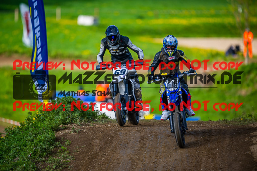 MaZZes_FotoMatrix_230506_8181 | S4