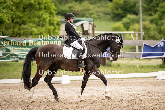 Bad_Meinberg_09306 | saradresslerfotografie - Realisiert mit Pictrs.com