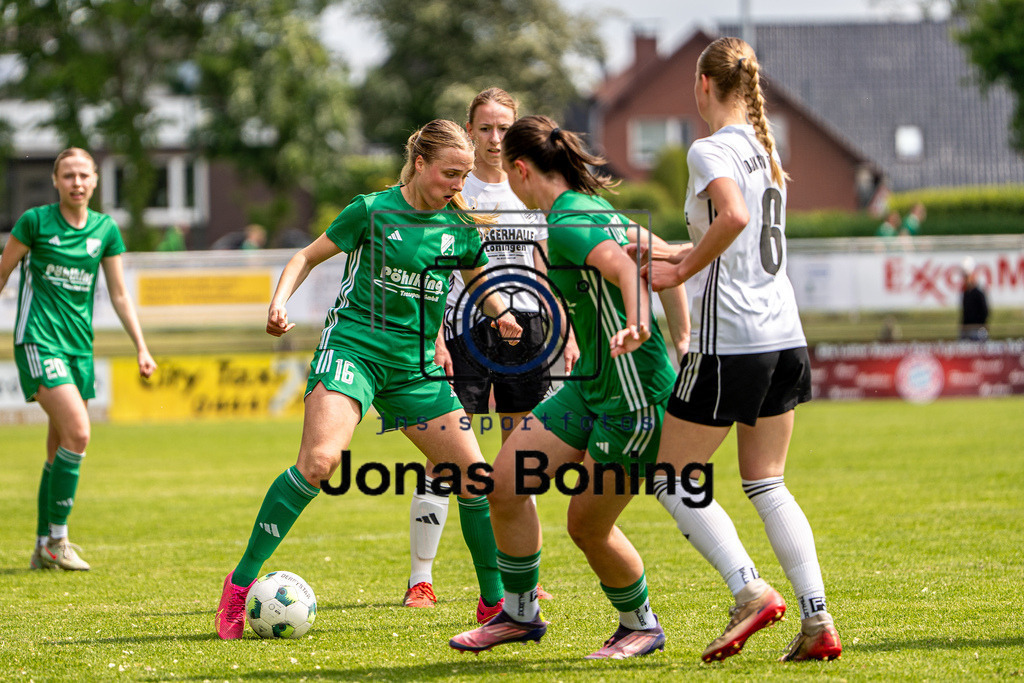 Fußball I Frauen I Saison 2025-2026 I Oberliga Niedersachsen I 22. Spieltag I TuS Lutten - DJSK-SV Bunnen I 00092 | jns.sportfotos - Realisiert mit Pictrs.com