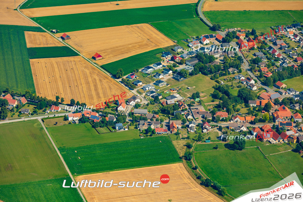 Giershagen Warburg Bild- Das Luftbild wurde 2025 vom UL-Flugzeug heraus erstellt ( keine Drohne bzw. Drohnenaufnahme ) - Hochauflösende Luftaufnahme -Nicht vergleichbar mit Google Maps oder Satelittenbilder- Die Geschenkidee !Mit Lizenz und Bildrechte bestellbar - CC