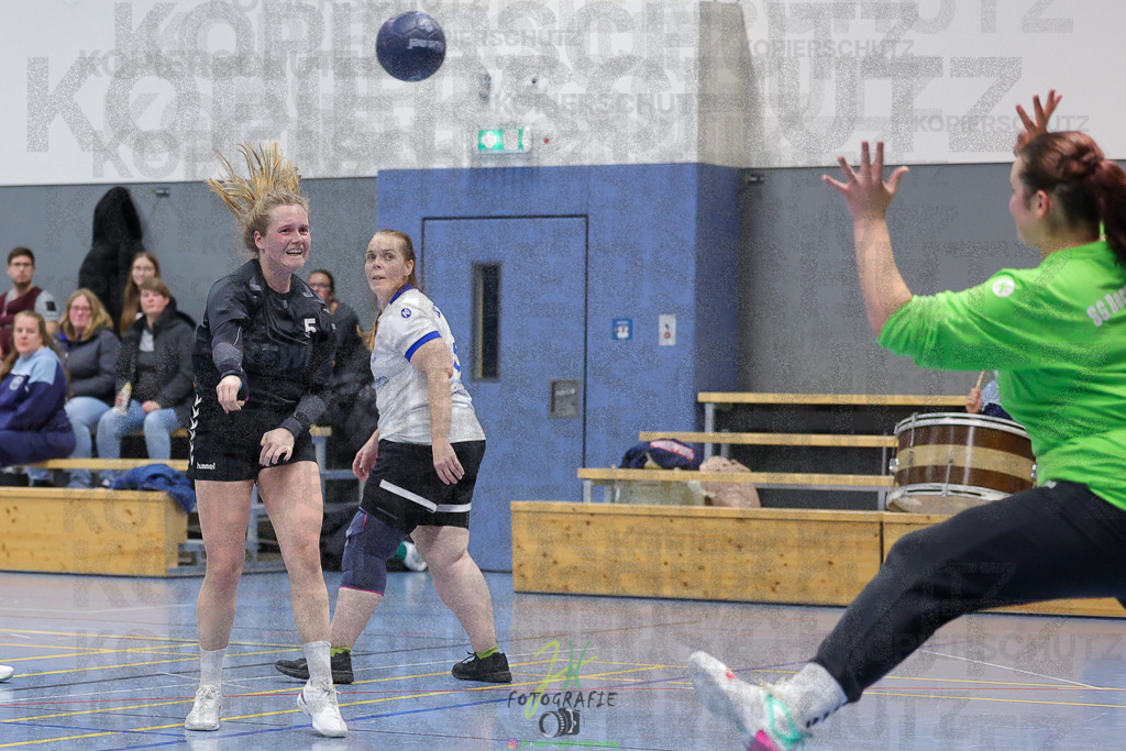 Frauen 2. Bezirksklasse, SG Rechtenbach - HSG Kleenheim/Langgöns III | Frauen 2. Bezirksklasse, SG Rechtenbach - HSG Kleenheim/Langgöns III am 16.11.2024 in Rechtenbach (Sporthalle Rechtenbach)Photo © 2024 - Jörg Heinrich - Realisiert mit Pictrs.com