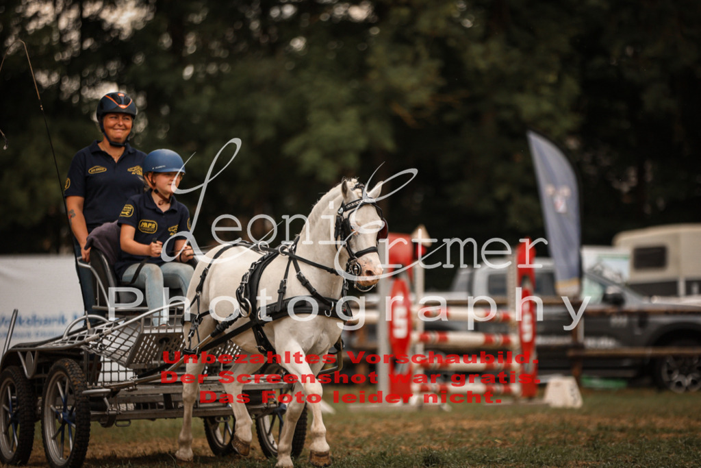 SoShow00296 | Leoni Ertmer Photography - Realisiert mit Pictrs.com