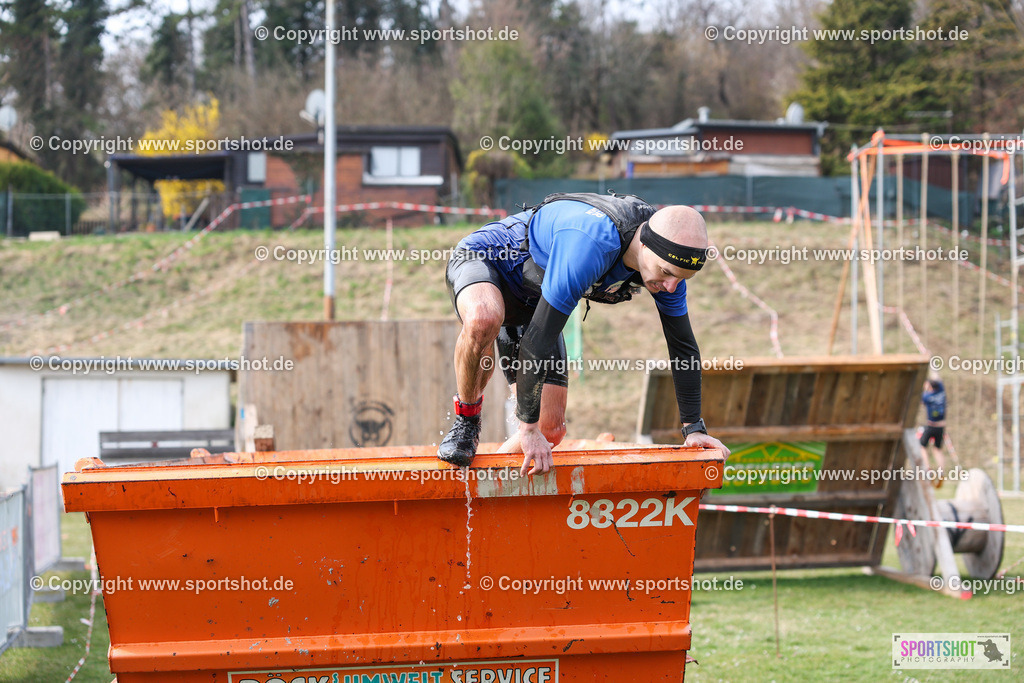 LUR_2335 | Rund um das Thema Sport-Event-Fotografie & individuelle Teilnehmerfotos. Jeder Teilnehmer wird fotografiert.