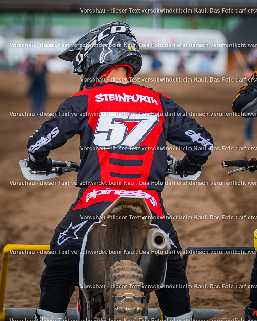 04_13_Bensdorf_MX1-2872 | Sportfotografin aus Berlin-Brandenburg mit Fokus auf Motocross. Ich halte deine sportliche Leistung und echte Emotionen auf und neben der Strecke professionell fest. Entdecke die Fotos von deinem Rennen und bestelle sie direkt hier im Shop.