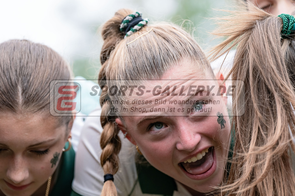 HK_20231022_903165 | Finale Deutsche Meisterschaft Feld WU16 Uhlenhorst Mülheim - Düsseldorfer HC am 22.10.2023 DHC, Düsseldorf ,