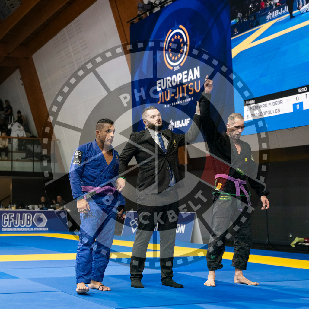 20240125PBB02178 | Fighters compete during the sixth day of the Brazilian Jiu-jitsu European Championship of the IBJJF in Paris, France, on January 25, 2024.